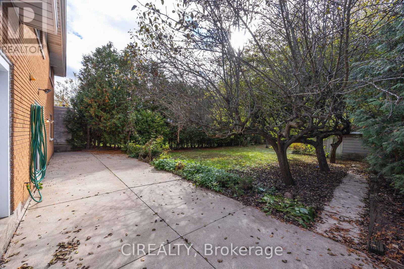 142 Norrie Avenue, Hamilton, Ontario  L9A 2E6 - Photo 34 - X12512302