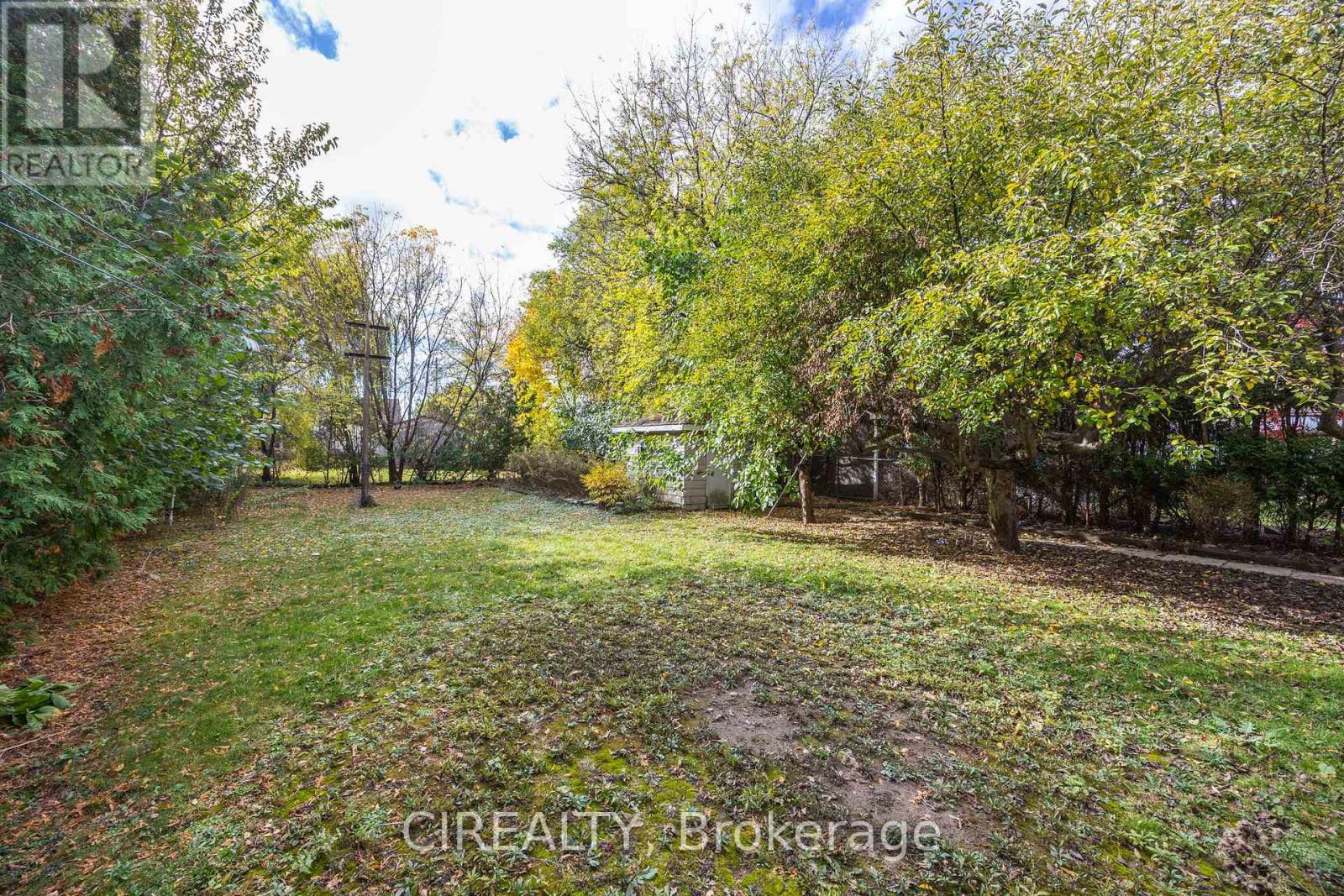 142 Norrie Avenue, Hamilton, Ontario  L9A 2E6 - Photo 36 - X12512302