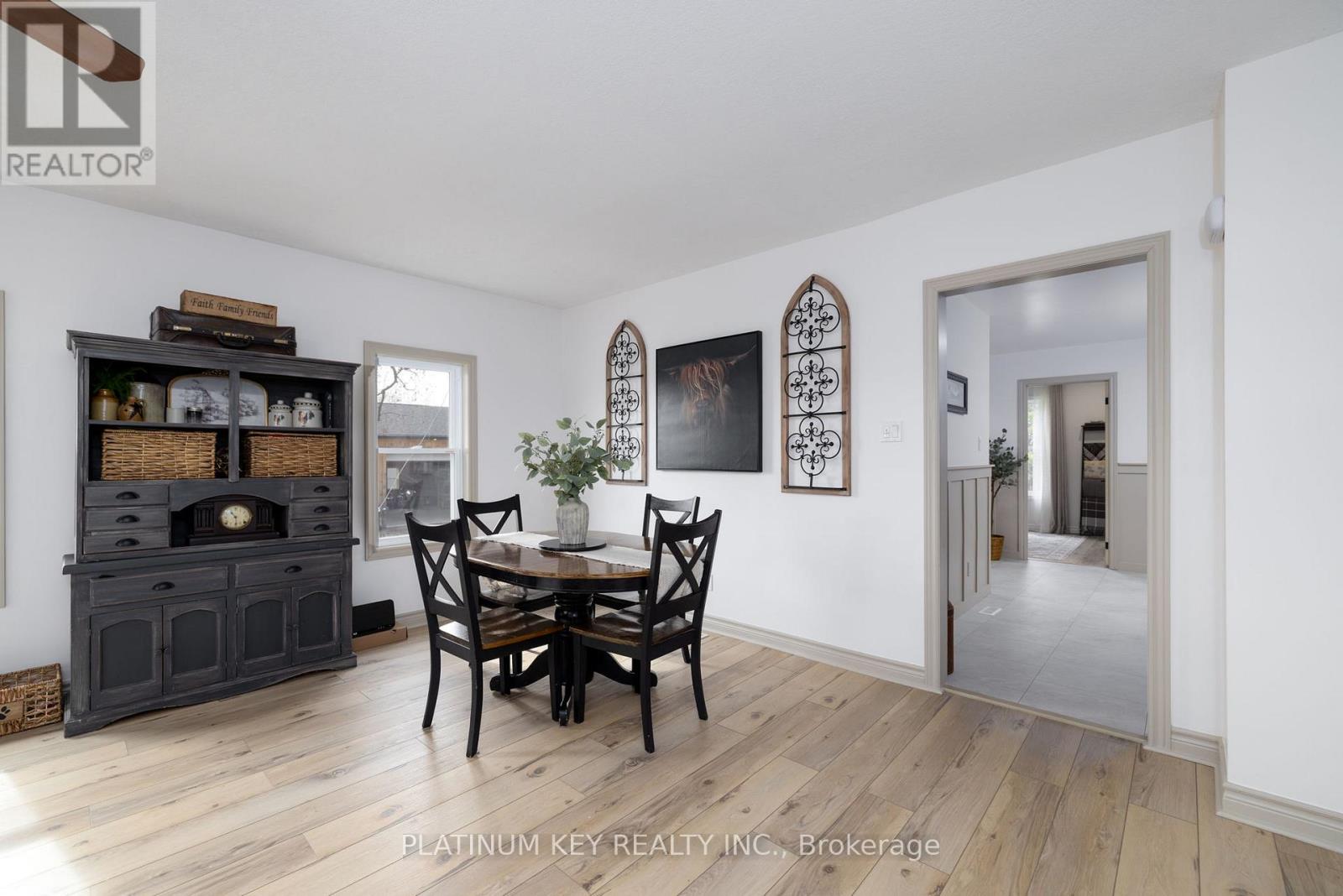 21243 Taits Road, Southwest Middlesex, Ontario  N0L 1M0 - Photo 26 - X12463732