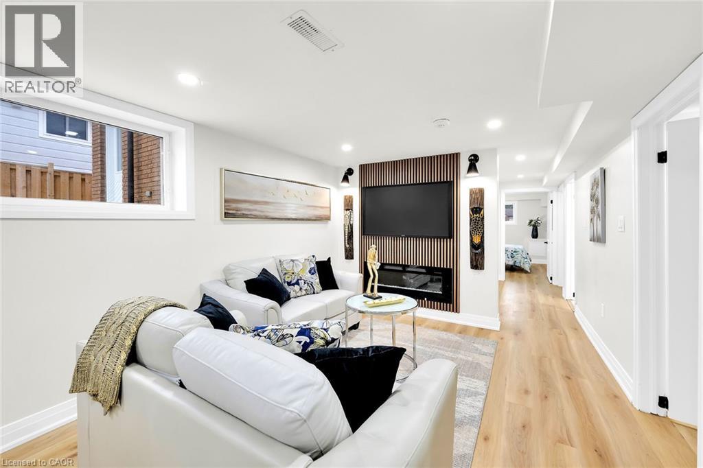 121 Appleford Road, Hamilton, Ontario  L9C 5Y2 - Photo 32 - 40785890