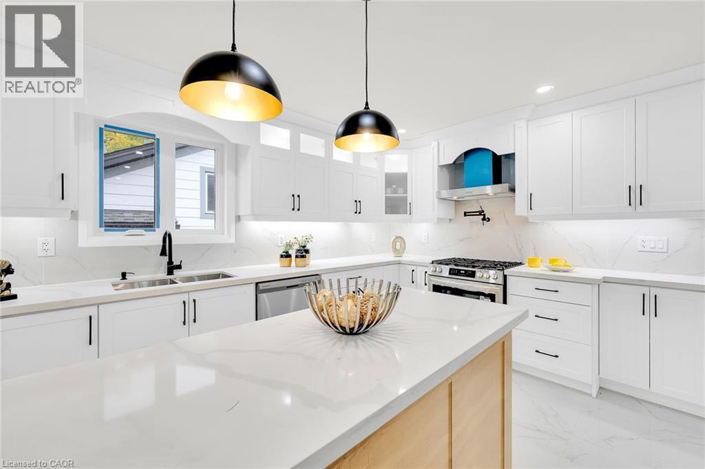 121 Appleford Road, Hamilton, Ontario  L9C 5Y2 - Photo 6 - 40785890