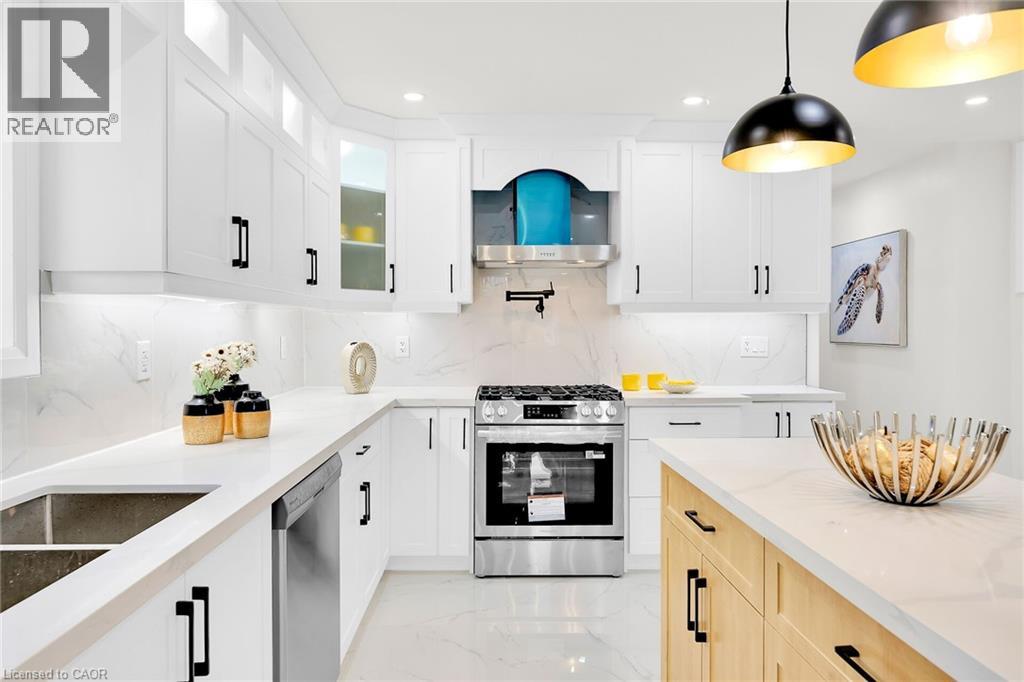 121 Appleford Road, Hamilton, Ontario  L9C 5Y2 - Photo 8 - 40785890