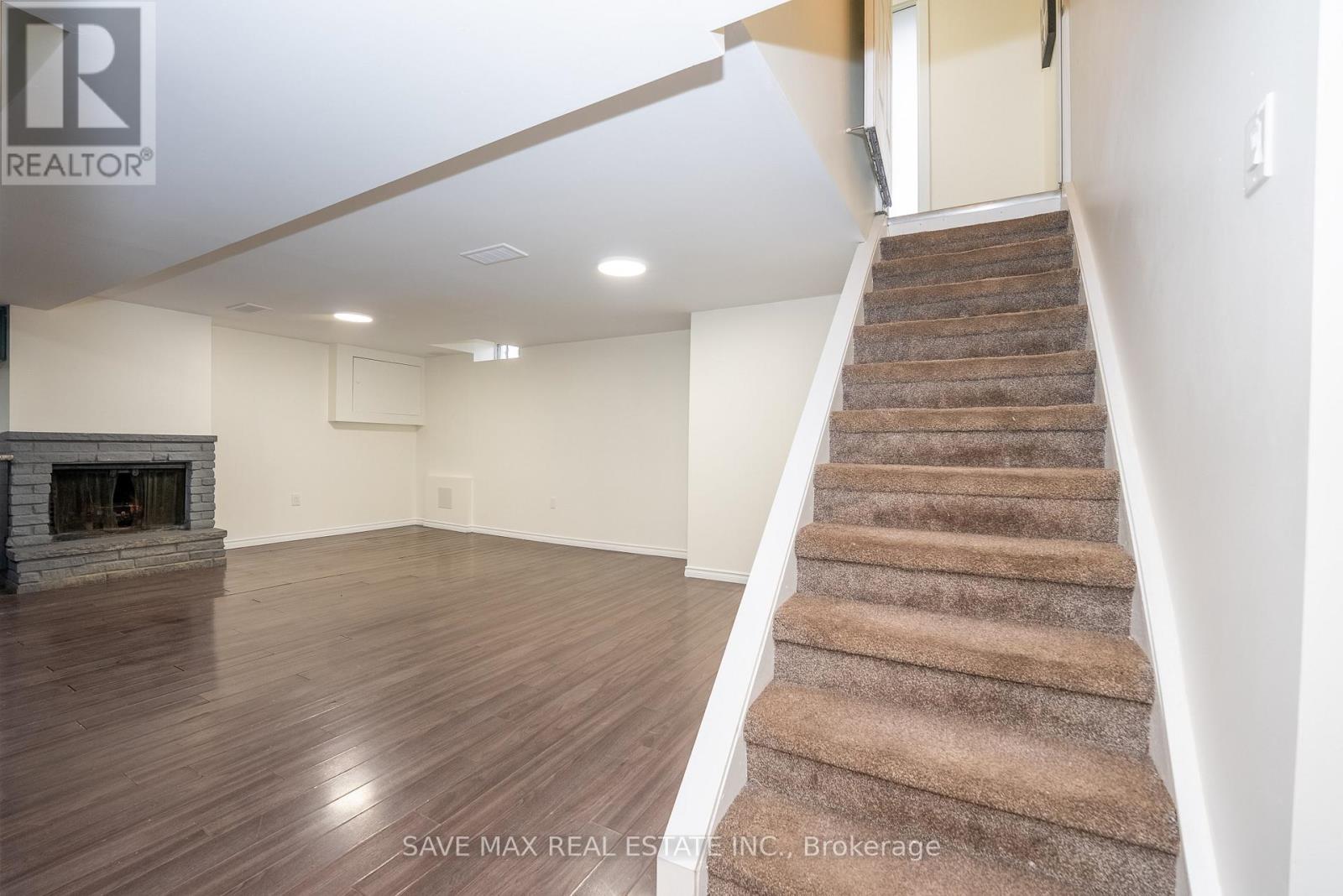 26 Hillbank Trail, Brampton, Ontario  L6S 1P6 - Photo 24 - W12509324