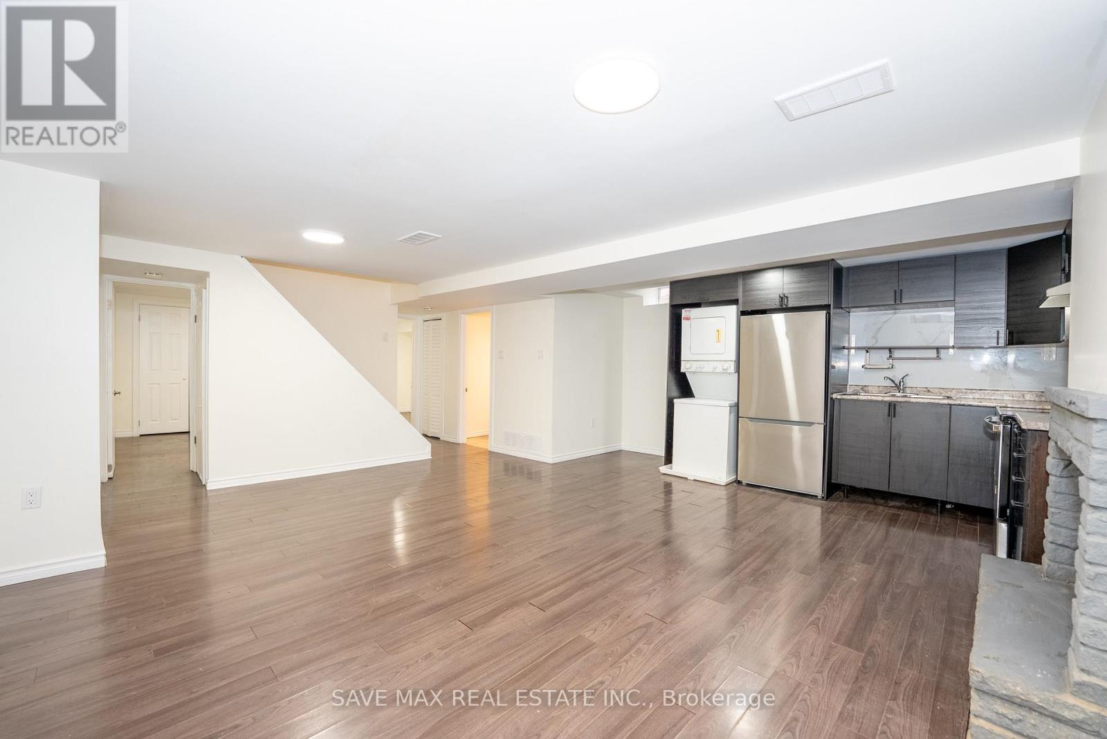 26 Hillbank Trail, Brampton, Ontario  L6S 1P6 - Photo 27 - W12509324