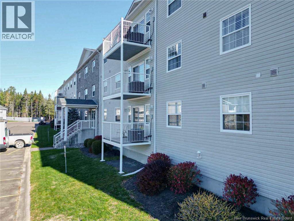 40 Brown Boulevard Unit# 105, Fredericton, New Brunswick  E3A 0L7 - Photo 4 - NB129568