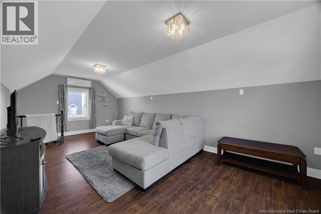 102 Queensbury Drive, Quispamsis, New Brunswick  E2E 0H7 - Photo 19 - NB129276