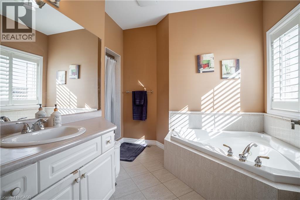 441 Crerar Drive, Hamilton, Ontario  L9A 5K3 - Photo 20 - 40777565