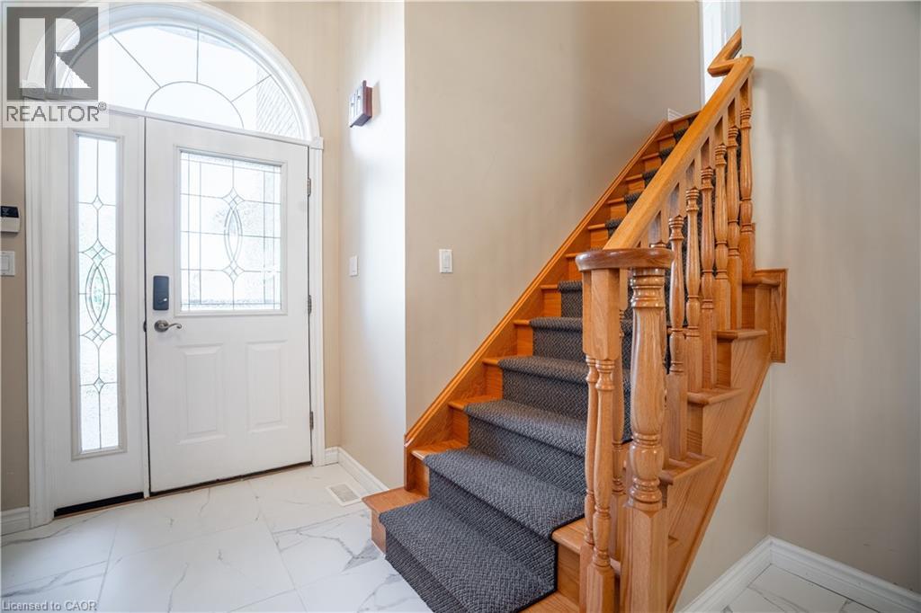 441 Crerar Drive, Hamilton, Ontario  L9A 5K3 - Photo 6 - 40777565