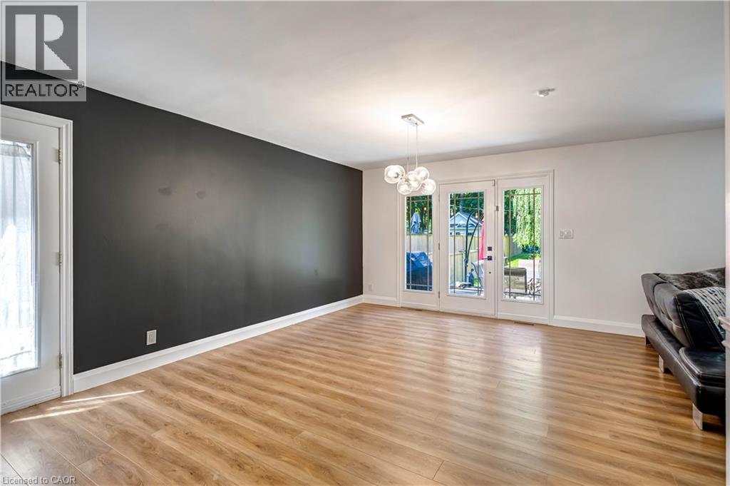 5585 Belmont Avenue, Niagara Falls, Ontario  L2H 1J8 - Photo 9 - 40778480