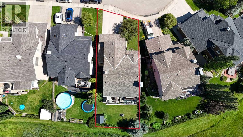 122 Hidden Creek Heights Nw, Calgary, Alberta  T3A 6K9 - Photo 4 - A2256658