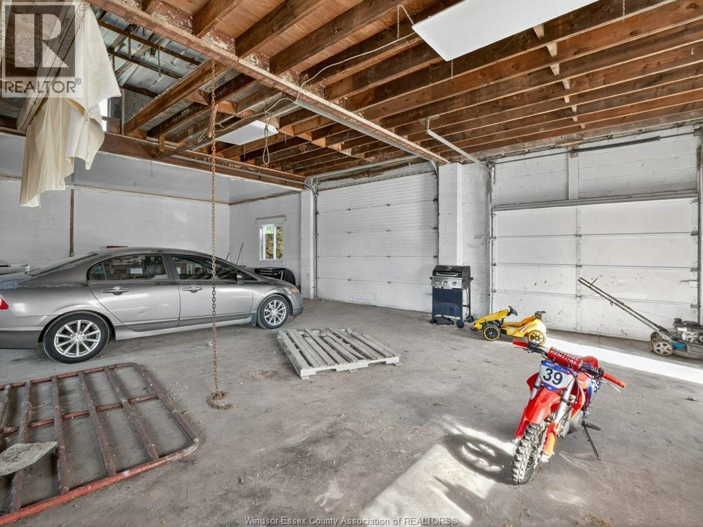 2495 Division Road North, Kingsville, Ontario  N9Y 2E5 - Photo 37 - 25028046