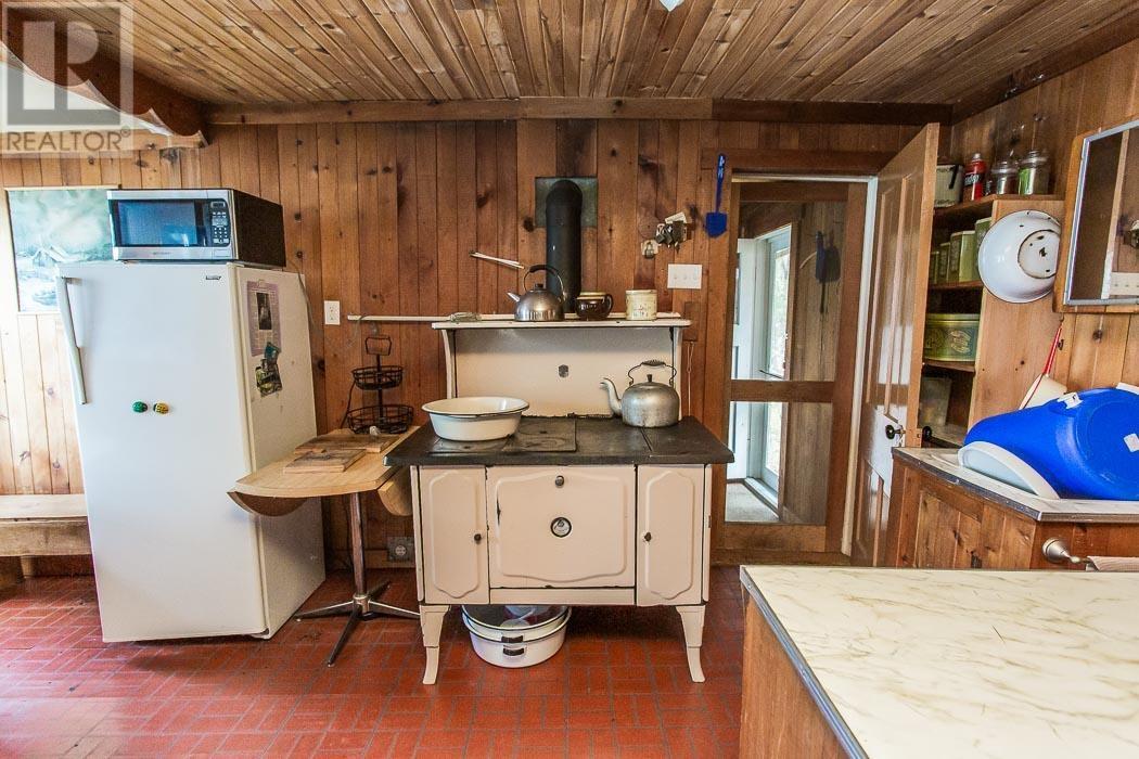 2544 Dayton Rd, Huron Shores, Ontario P0R 1H0 - Photo 5 - SM253093