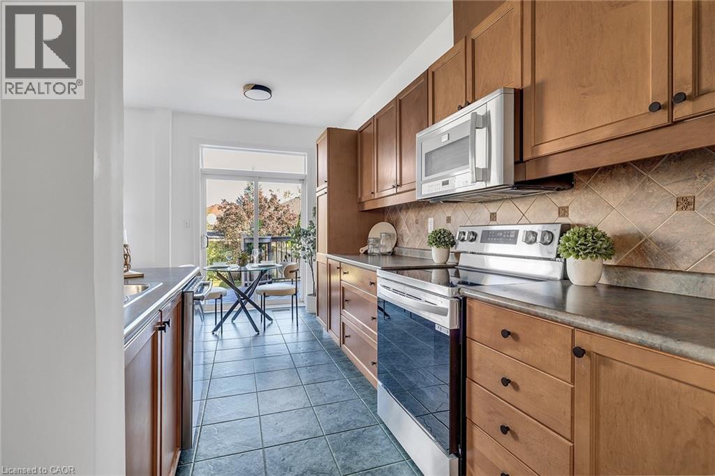 3438 Fountain Park Avenue, Mississauga, Ontario  L5M 7E3 - Photo 9 - 40780274