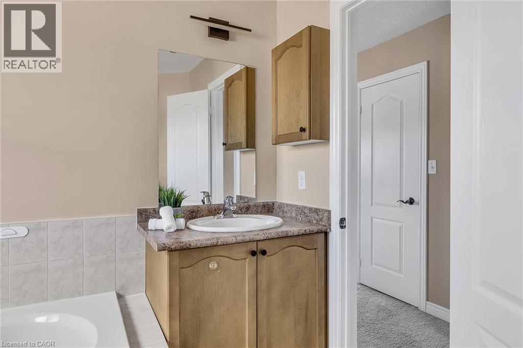 3438 Fountain Park Avenue, Mississauga, Ontario  L5M 7E3 - Photo 20 - 40780274