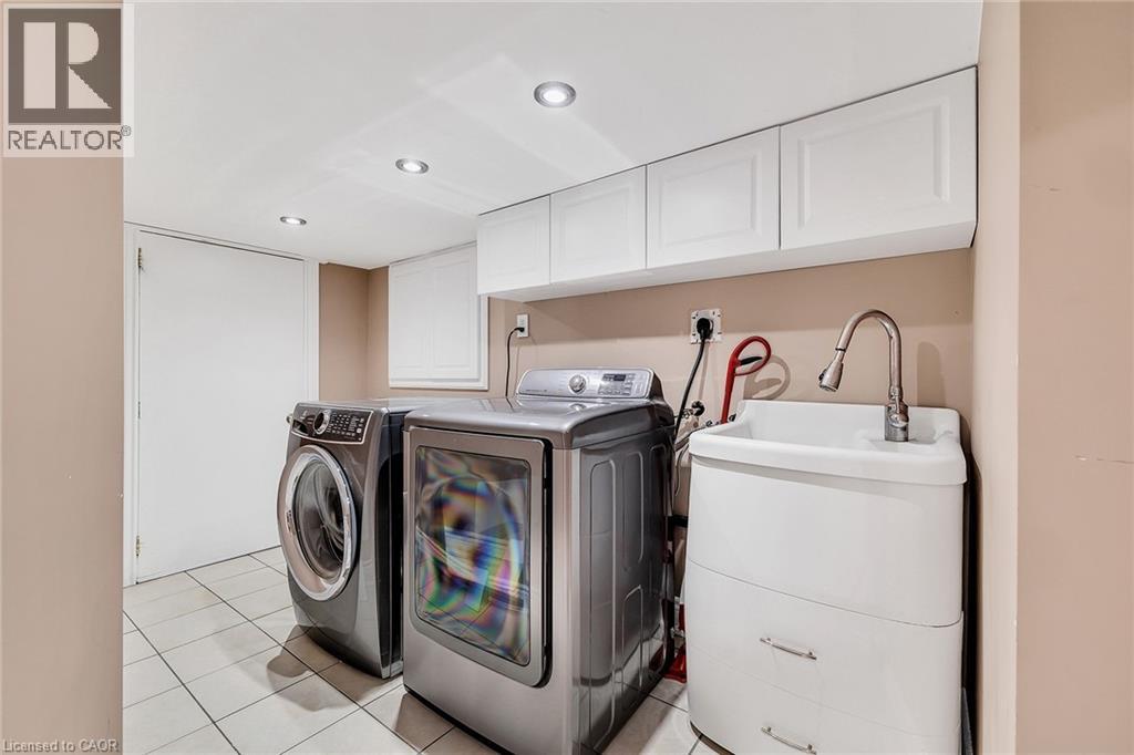 3438 Fountain Park Avenue, Mississauga, Ontario  L5M 7E3 - Photo 33 - 40780274