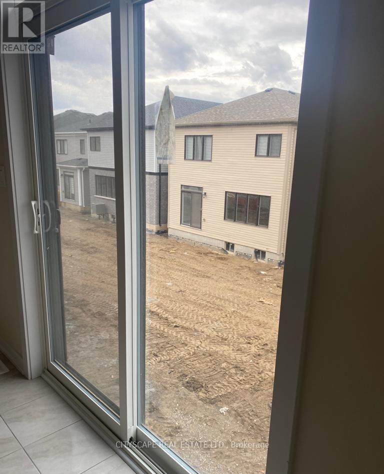 27 Wintergreen Crescent, Haldimand, Ontario  N3W 0H9 - Photo 21 - X12509272