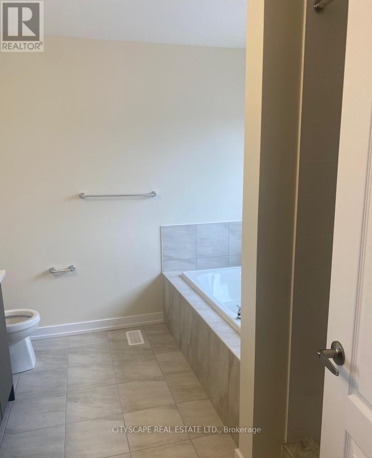 27 Wintergreen Crescent, Haldimand, Ontario  N3W 0H9 - Photo 20 - X12509272