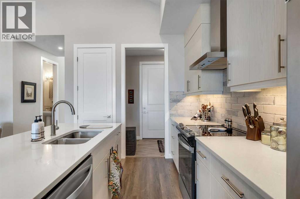 Property at 406 Crestridge Common SW image 5