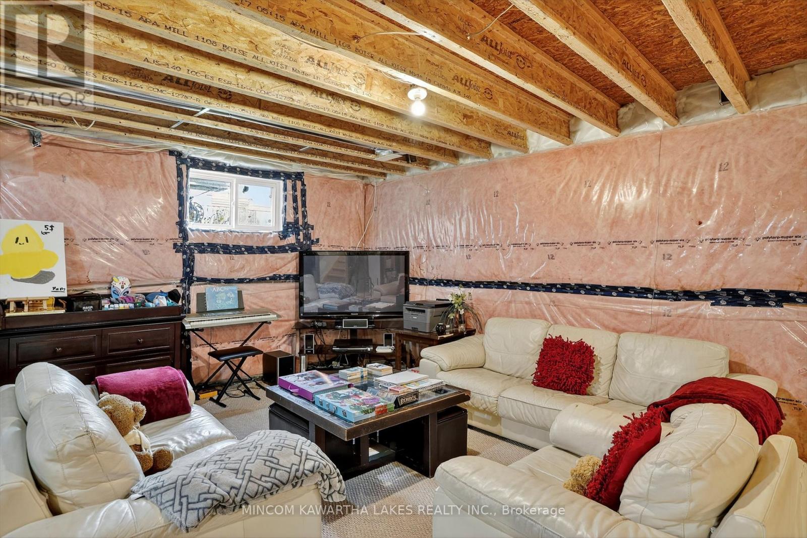 742 Sawmill Road, Peterborough (Northcrest Ward 5), Ontario  K9L 0G3 - Photo 33 - X12512698