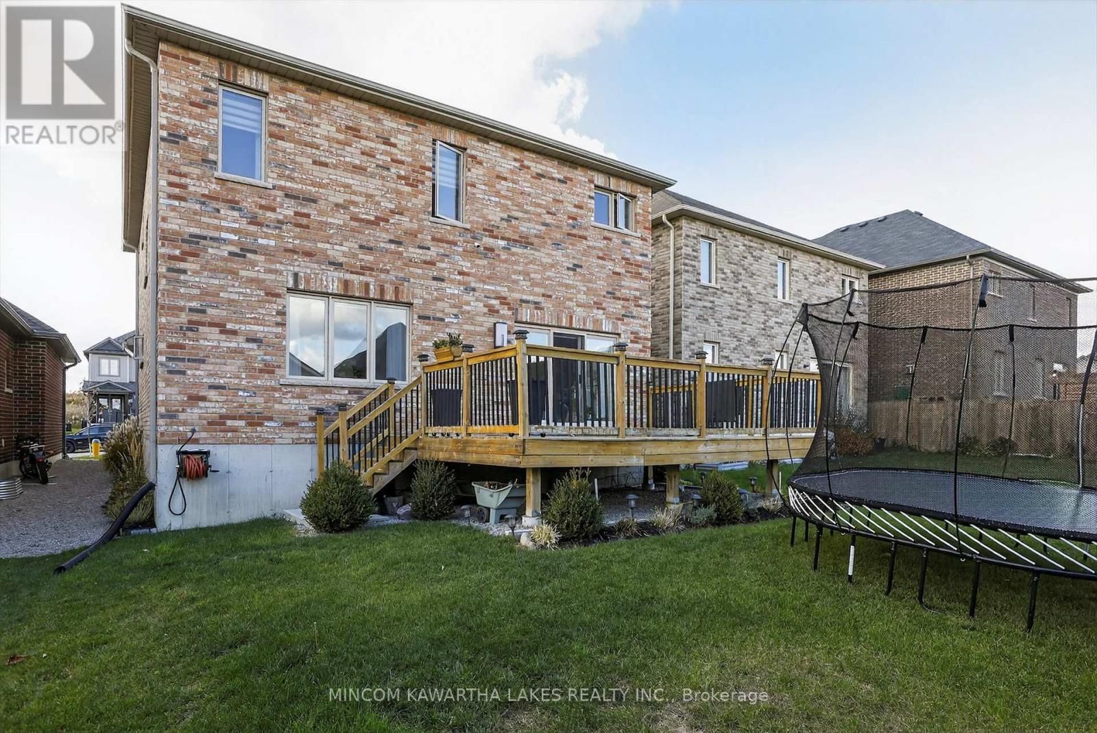 742 Sawmill Road, Peterborough (Northcrest Ward 5), Ontario  K9L 0G3 - Photo 40 - X12512698