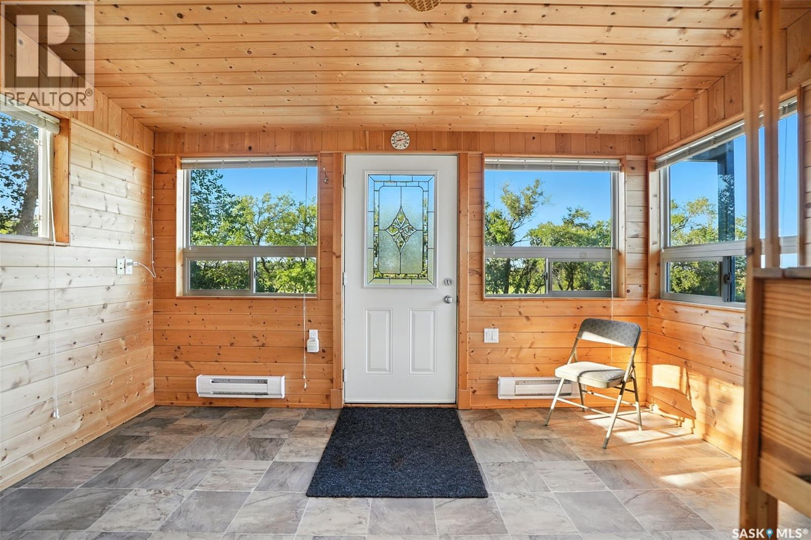 224 Bird Street, Loreburn, Saskatchewan  S0H 2S0 - Photo 12 - SK022483