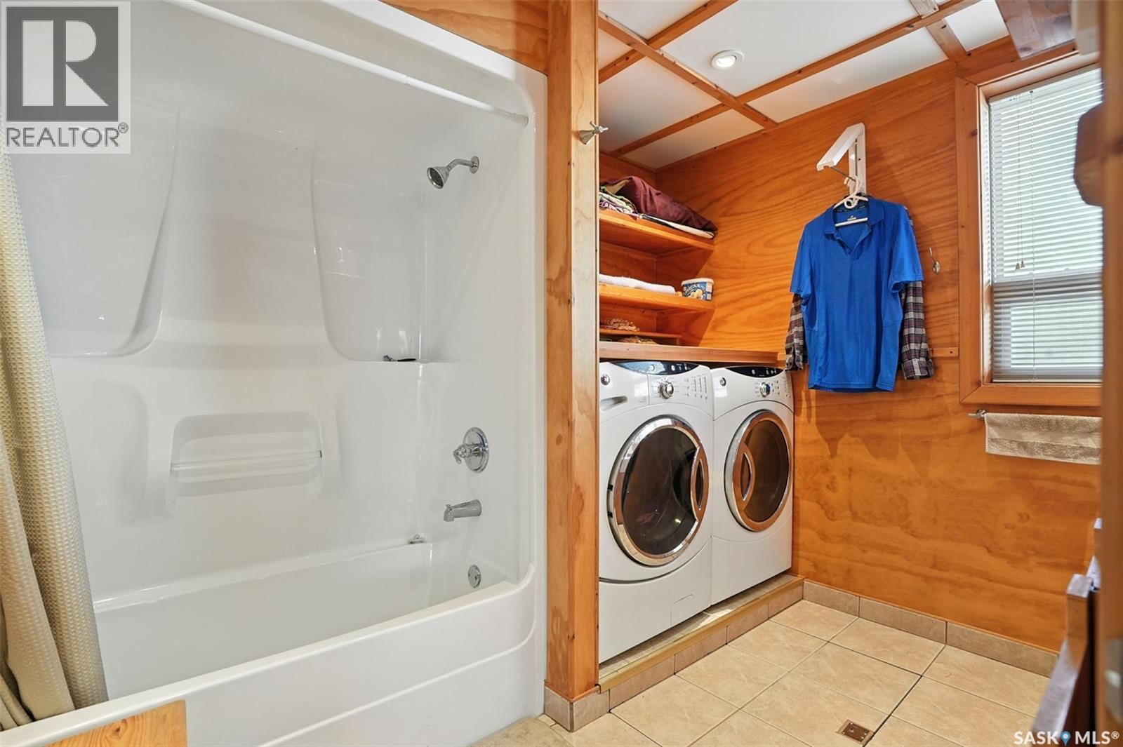 224 Bird Street, Loreburn, Saskatchewan  S0H 2S0 - Photo 14 - SK022483