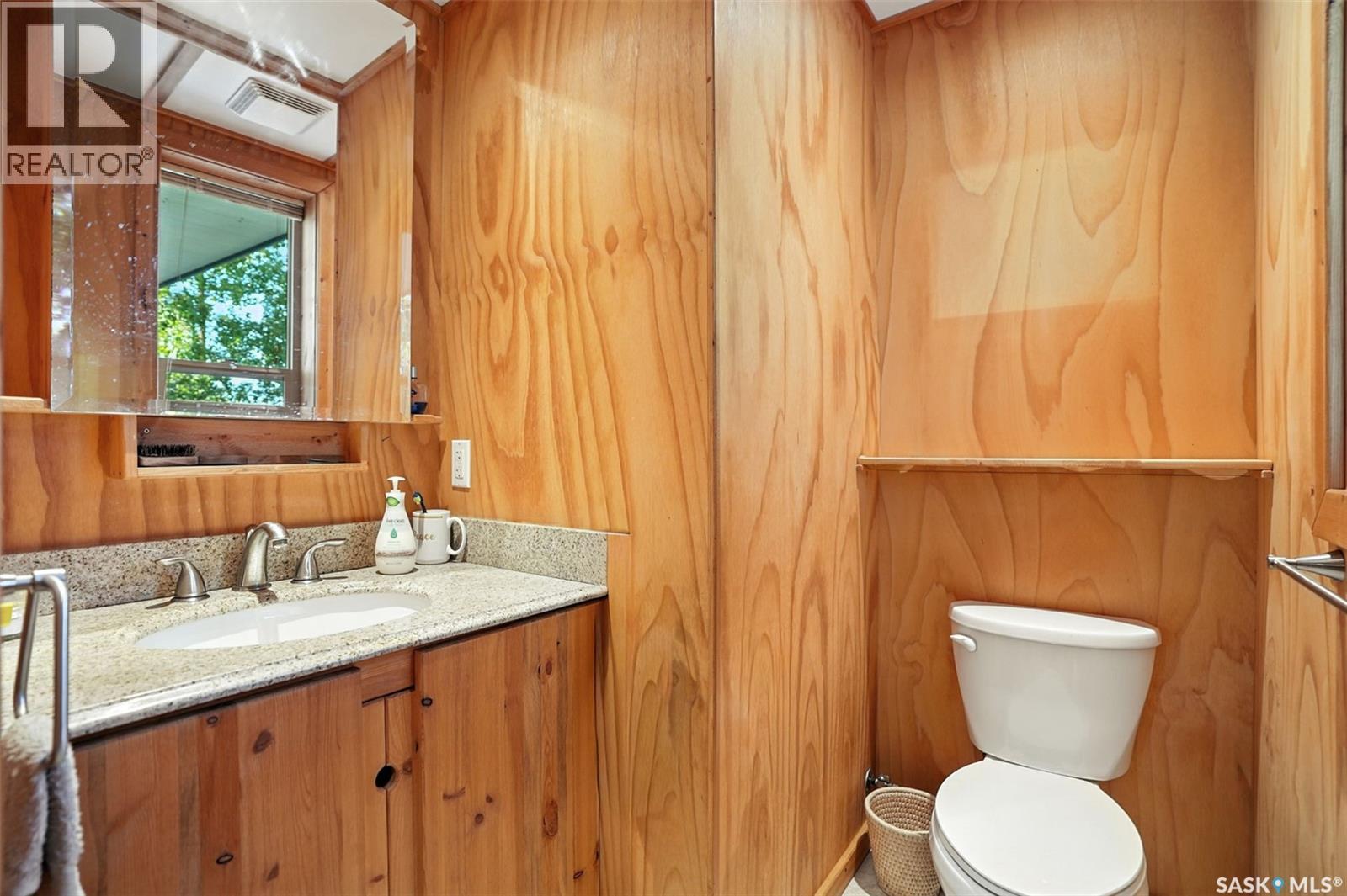 224 Bird Street, Loreburn, Saskatchewan  S0H 2S0 - Photo 15 - SK022483