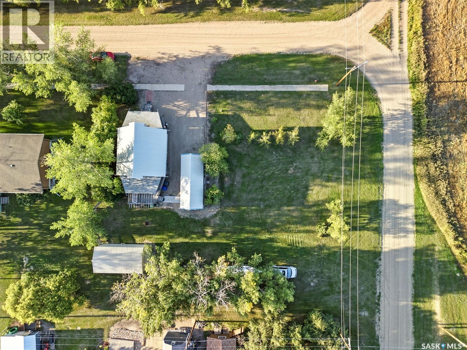 224 Bird Street, Loreburn, Saskatchewan  S0H 2S0 - Photo 38 - SK022483