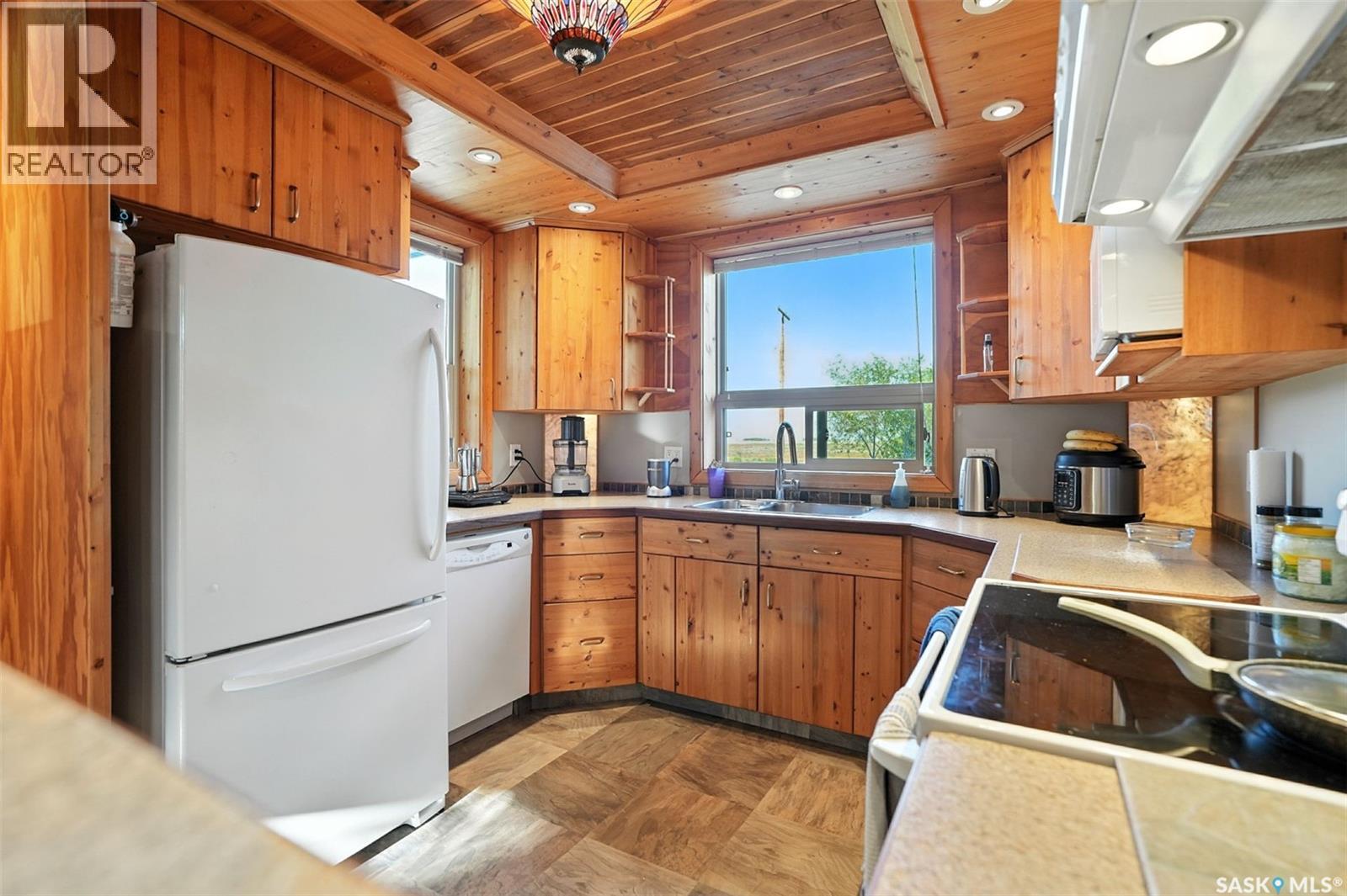 224 Bird Street, Loreburn, Saskatchewan  S0H 2S0 - Photo 9 - SK022483