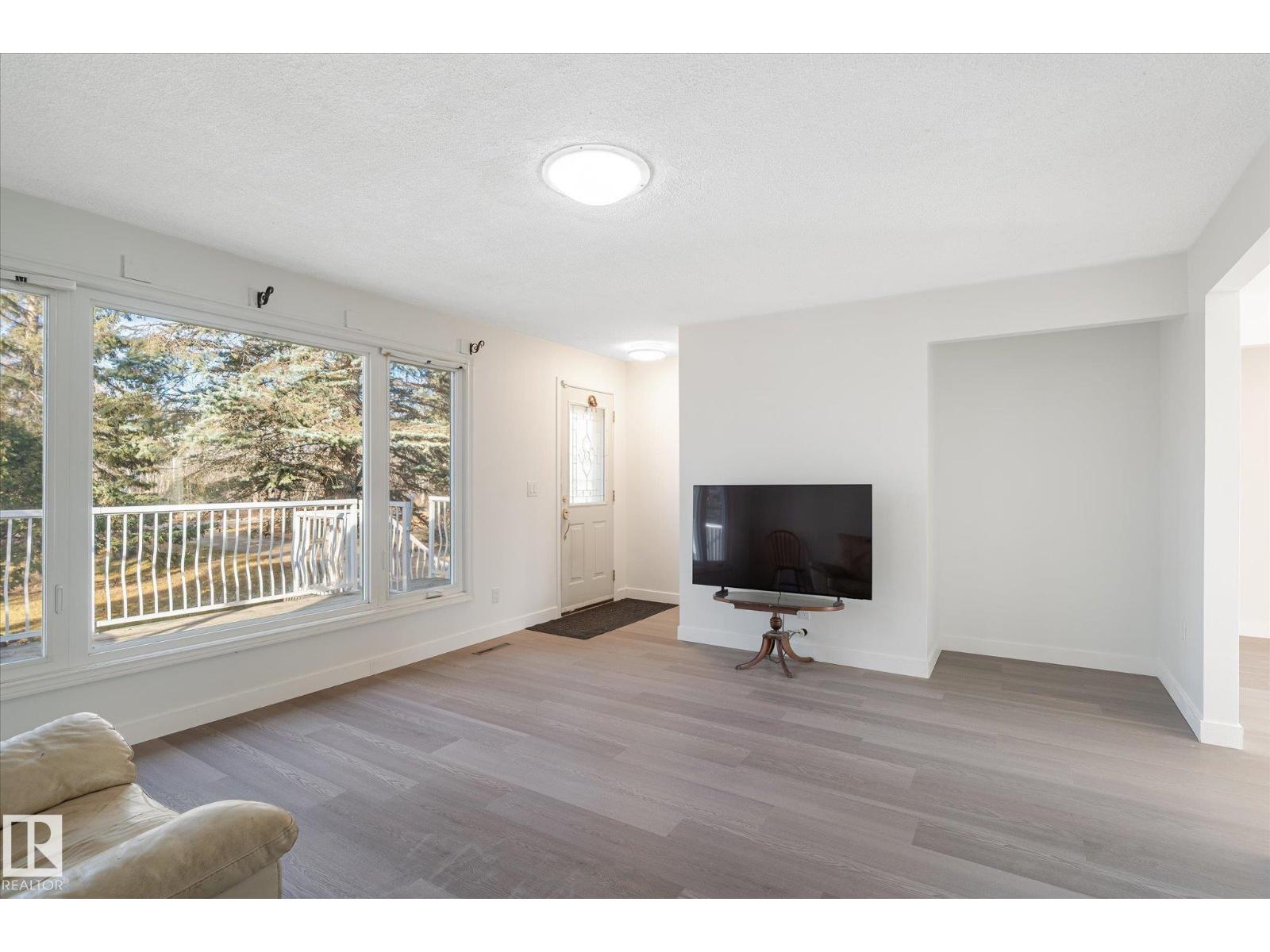 56513 Rge Road 230a, Rural Sturgeon County, Alberta  T0A 1N5 - Photo 4 - E4464781