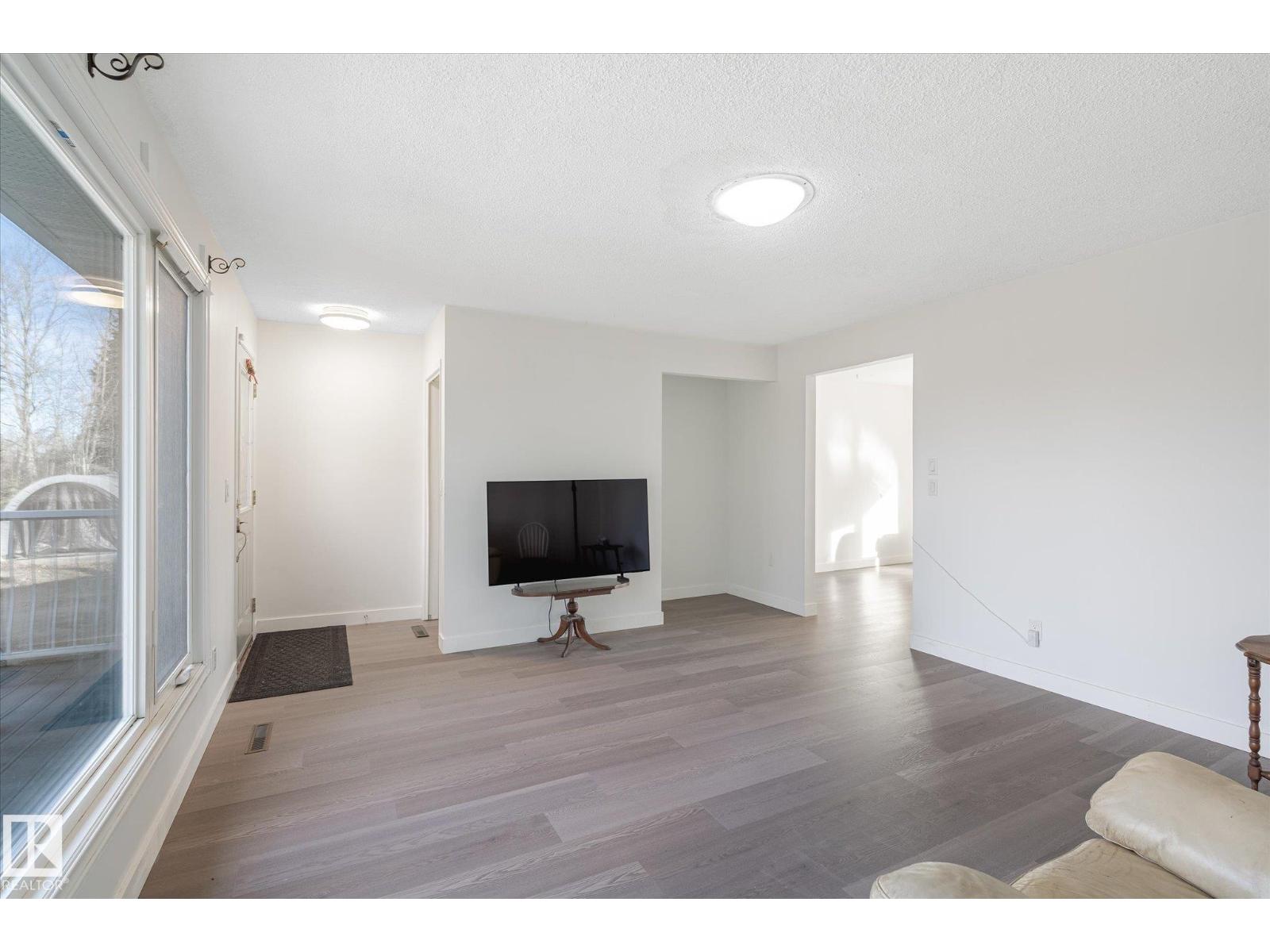 56513 Rge Road 230a, Rural Sturgeon County, Alberta  T0A 1N5 - Photo 7 - E4464781