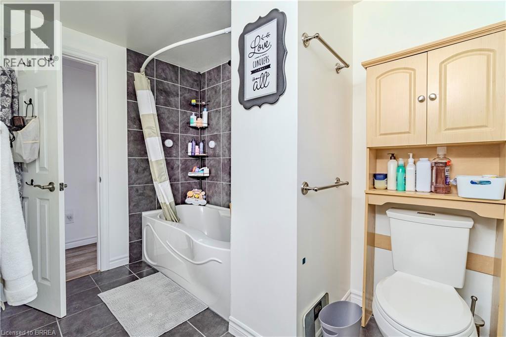 17 Kanata Crescent, Brantford, Ontario  N3R 7E8 - Photo 12 - 40784144