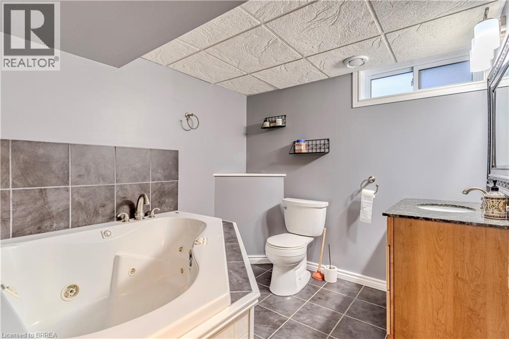 17 Kanata Crescent, Brantford, Ontario  N3R 7E8 - Photo 20 - 40784144