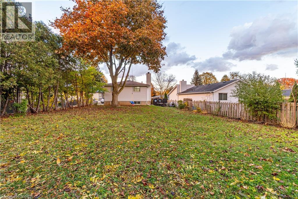 17 Kanata Crescent, Brantford, Ontario  N3R 7E8 - Photo 25 - 40784144