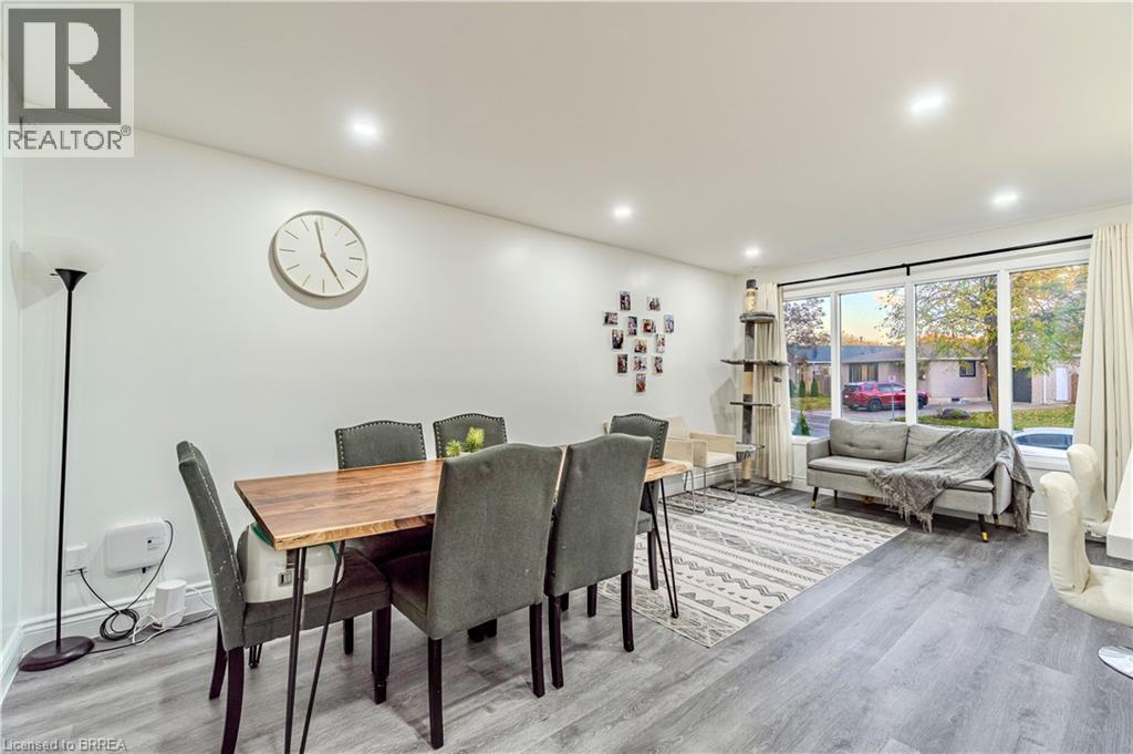 17 Kanata Crescent, Brantford, Ontario  N3R 7E8 - Photo 6 - 40784144