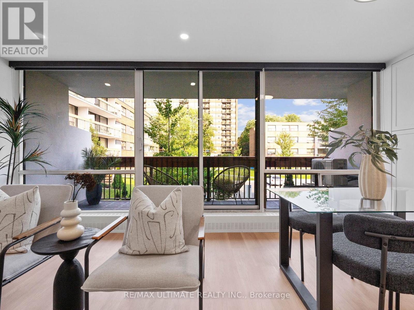 201 - 1815 O'connor Drive, Toronto, Ontario  M4A 2P9 - Photo 15 - C12512330