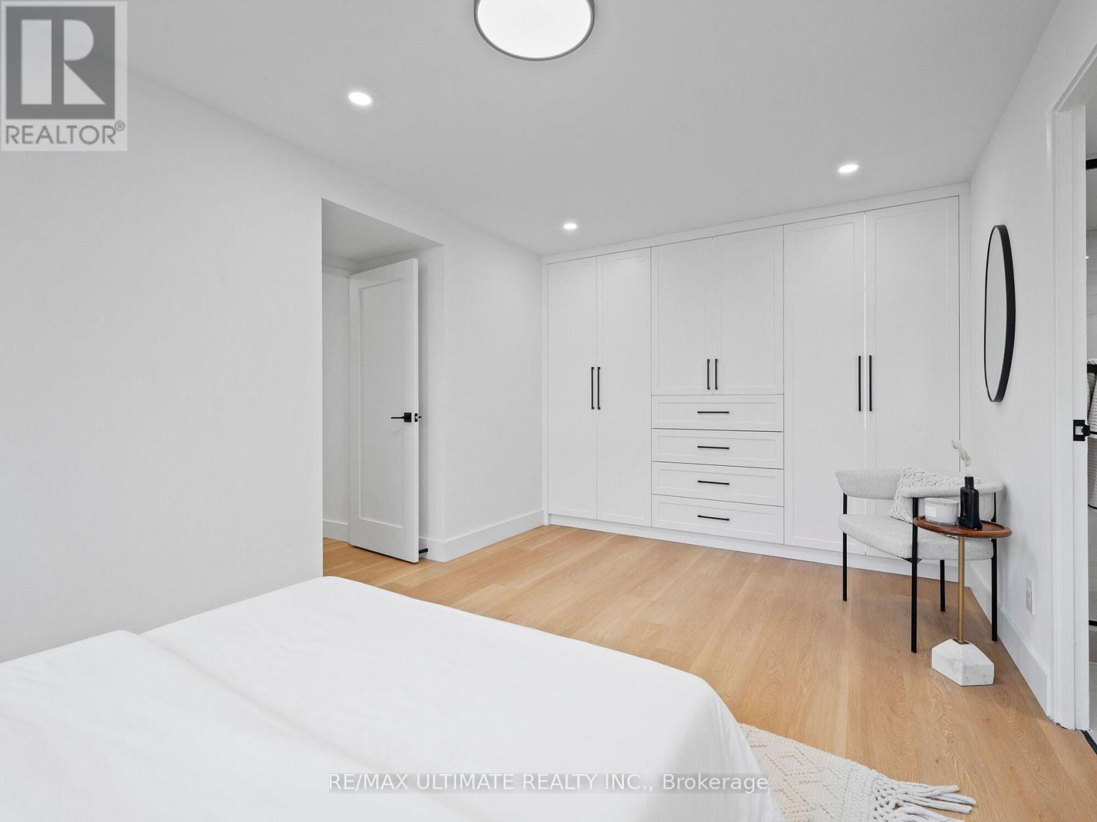 201 - 1815 O'connor Drive, Toronto, Ontario  M4A 2P9 - Photo 22 - C12512330