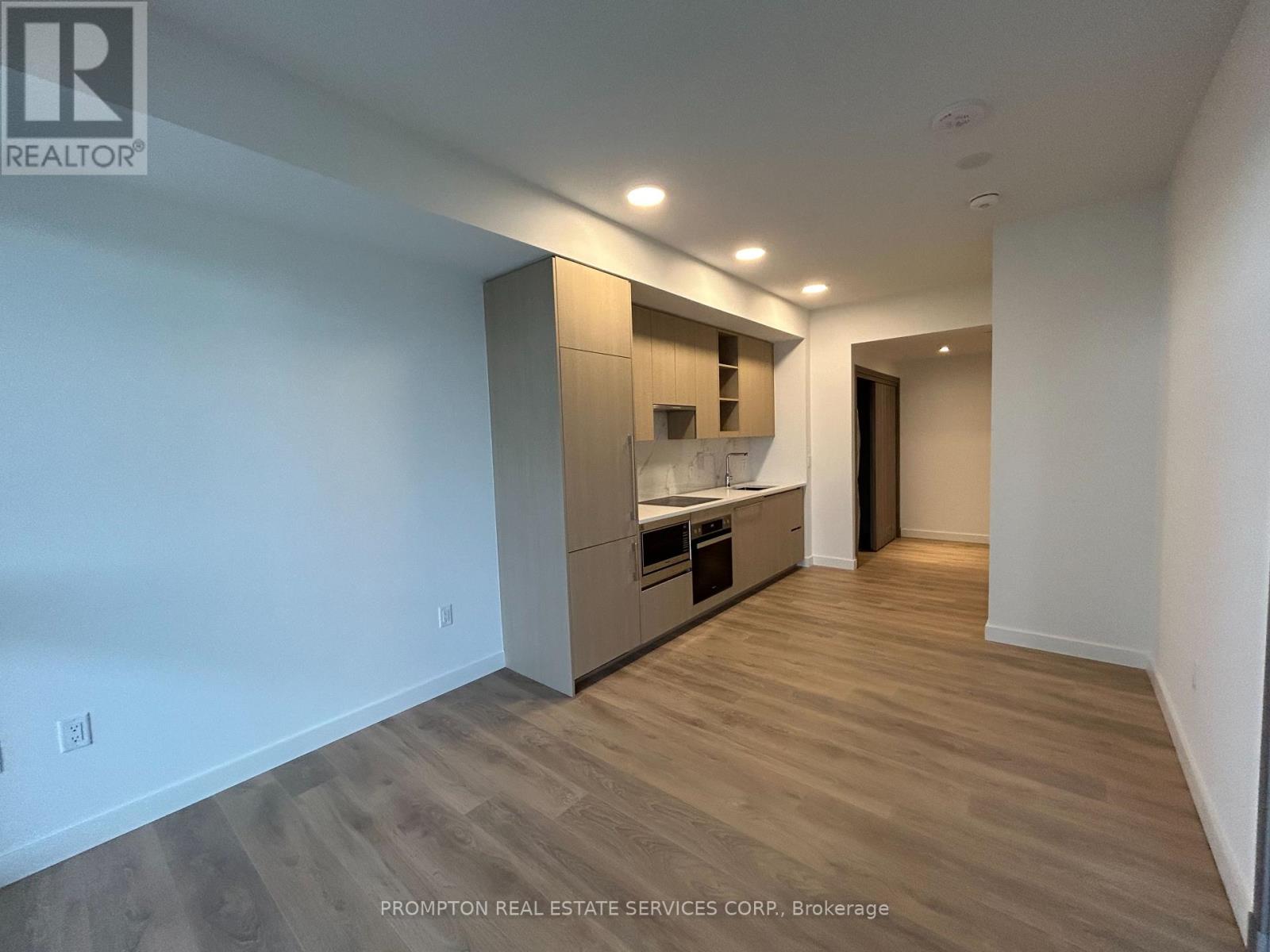 1615 - 27 Mcmahon Drive, Toronto, Ontario  M2K 0J2 - Photo 4 - C12512334