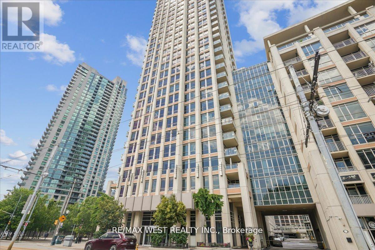324 - 628 FLEET STREET, Toronto, Ontario
