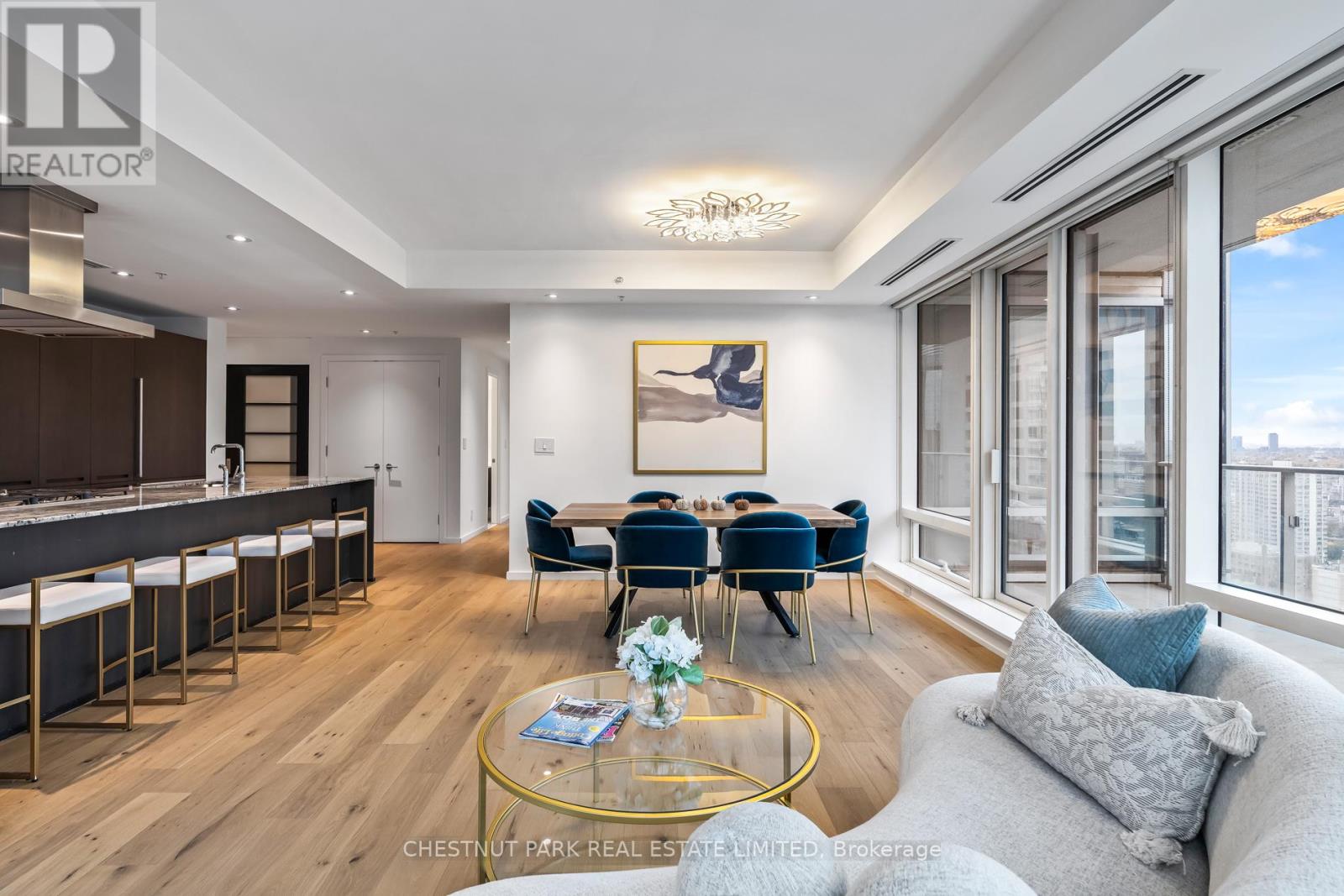 2906 - 180 UNIVERSITY AVENUE, Toronto, Ontario