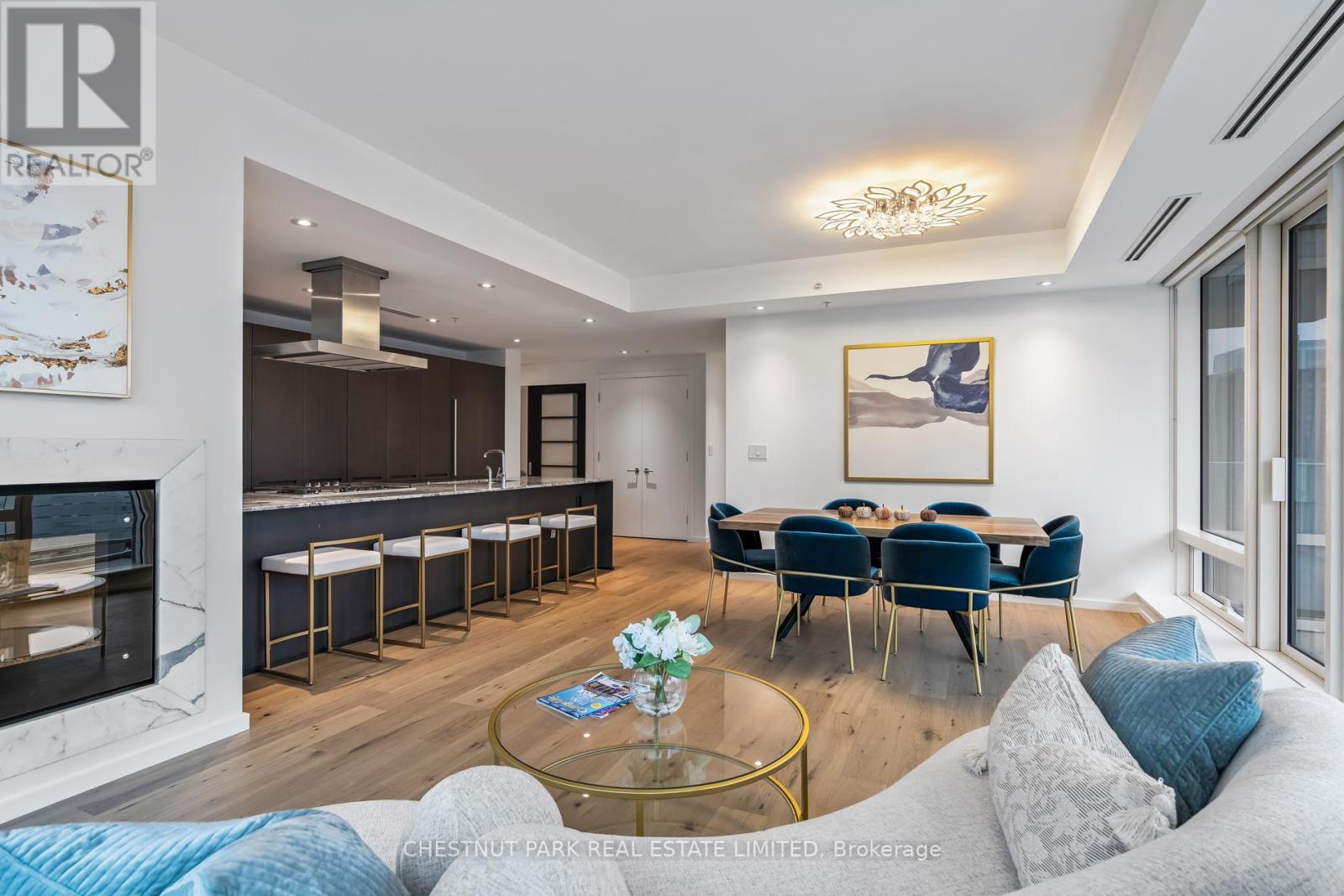 2906 - 180 University Avenue, Toronto, Ontario  M5H 0A2 - Photo 10 - C12512362