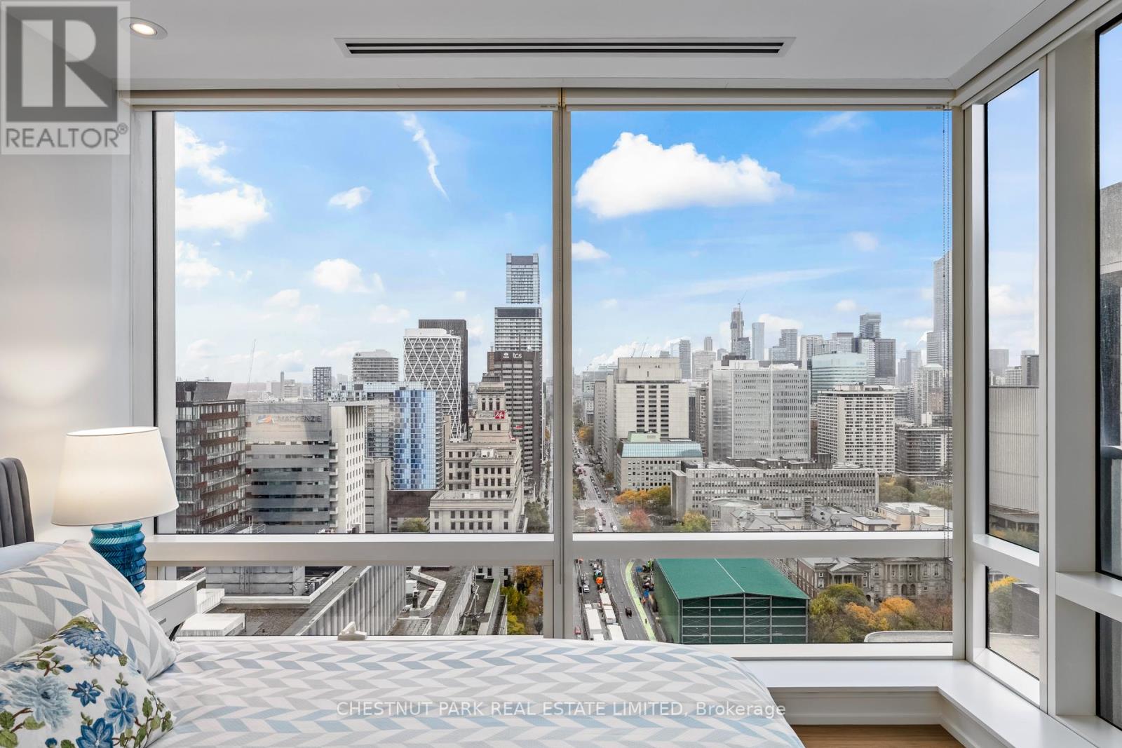 2906 - 180 University Avenue, Toronto, Ontario  M5H 0A2 - Photo 21 - C12512362