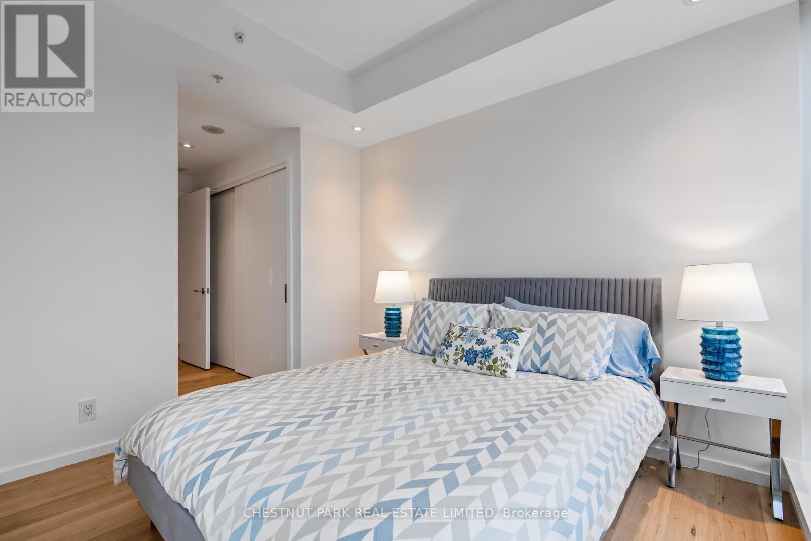 2906 - 180 University Avenue, Toronto, Ontario  M5H 0A2 - Photo 23 - C12512362