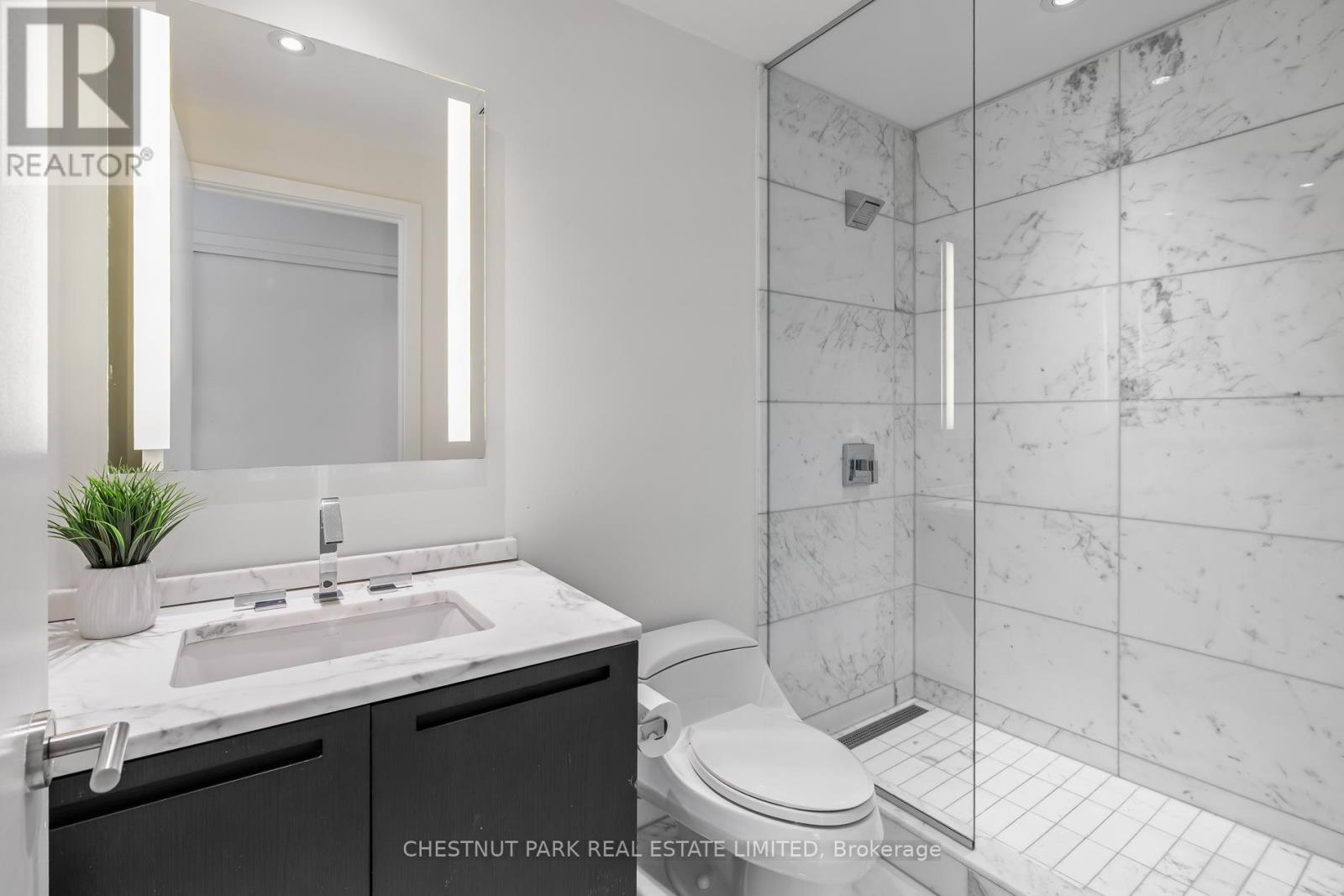 2906 - 180 University Avenue, Toronto, Ontario  M5H 0A2 - Photo 24 - C12512362