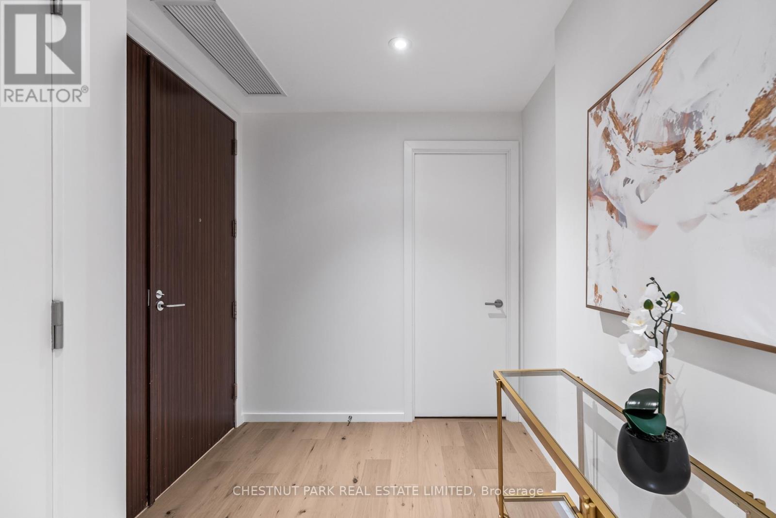 2906 - 180 University Avenue, Toronto, Ontario  M5H 0A2 - Photo 5 - C12512362