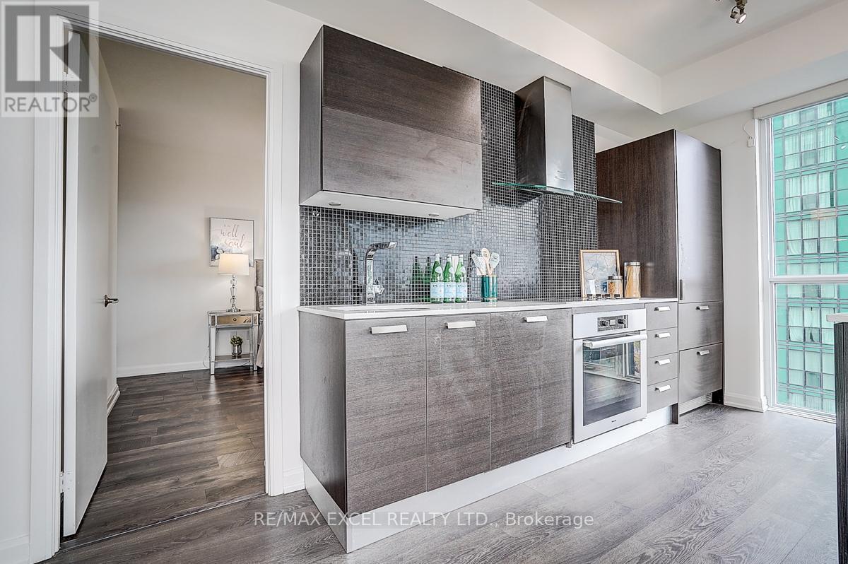 2707 - 9 Bogert Avenue, Toronto, Ontario  M2N 0H3 - Photo 16 - C12512398