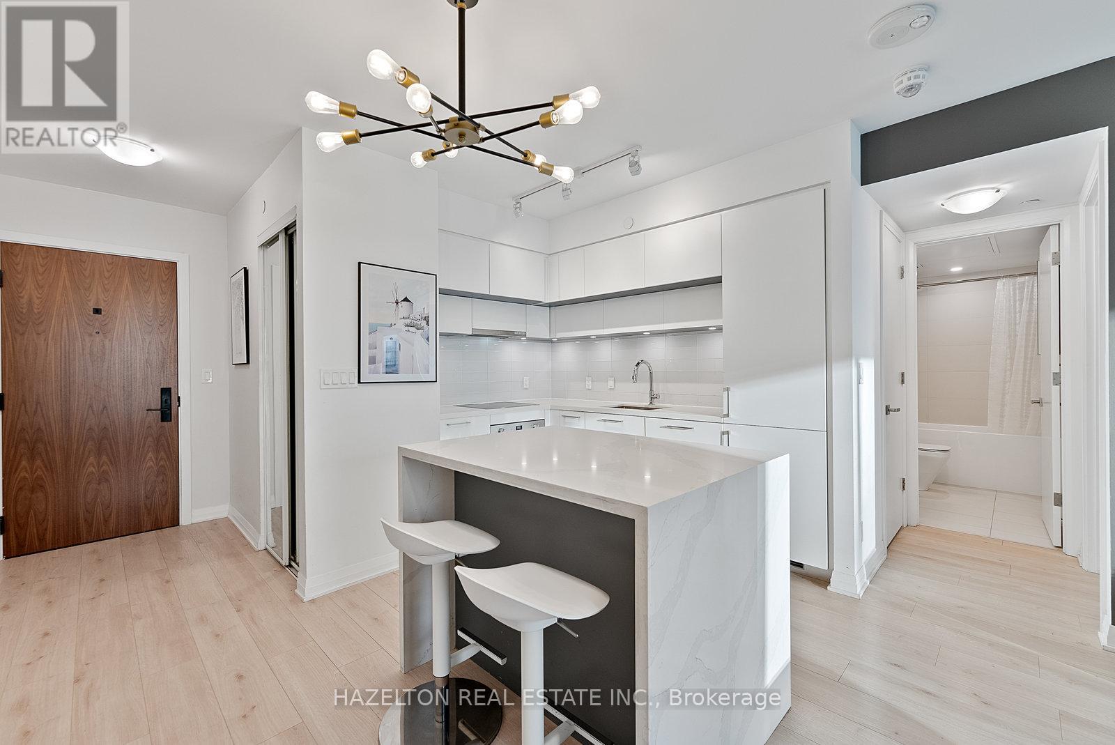 1109 - 99 Foxbar Road, Toronto, Ontario M4V 0B2 - Photo 11 - C12512458