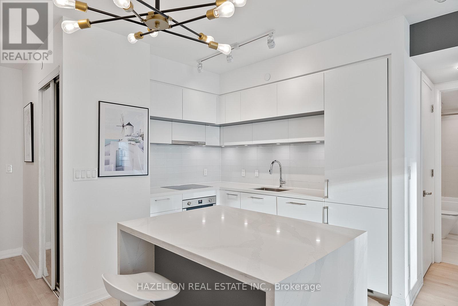 1109 - 99 Foxbar Road, Toronto, Ontario M4V 0B2 - Photo 12 - C12512458