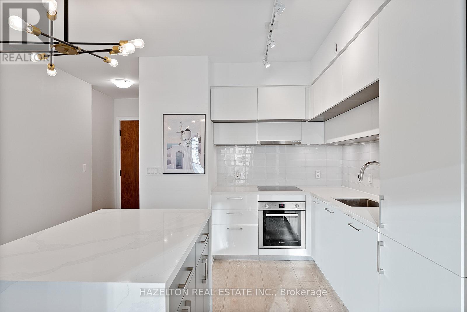 1109 - 99 Foxbar Road, Toronto, Ontario M4V 0B2 - Photo 14 - C12512458