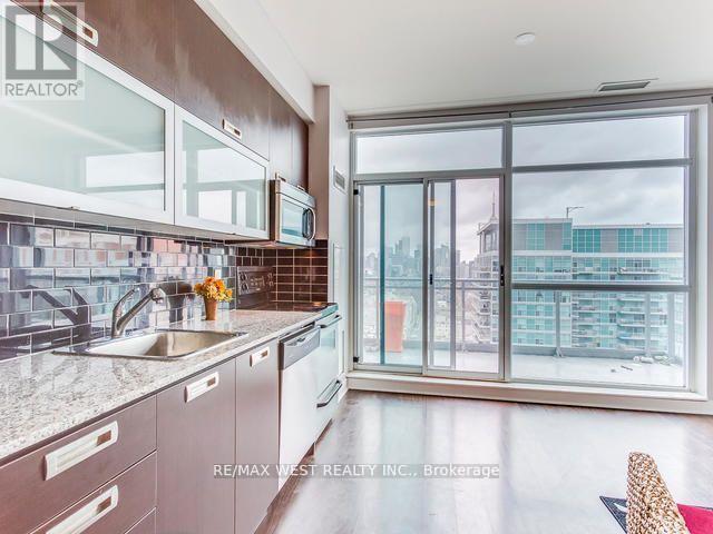 Uph11 - 100 Western Battery Road, Toronto, Ontario  M6K 3S2 - Photo 5 - C12512484